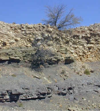 glacial.deposits.jpg (115161 bytes)